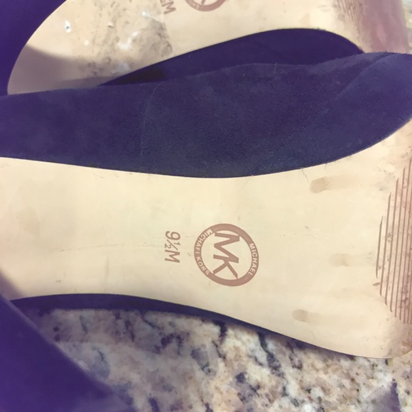 Michael Kors “York” black suede platform high heels - Picture 7 of 16